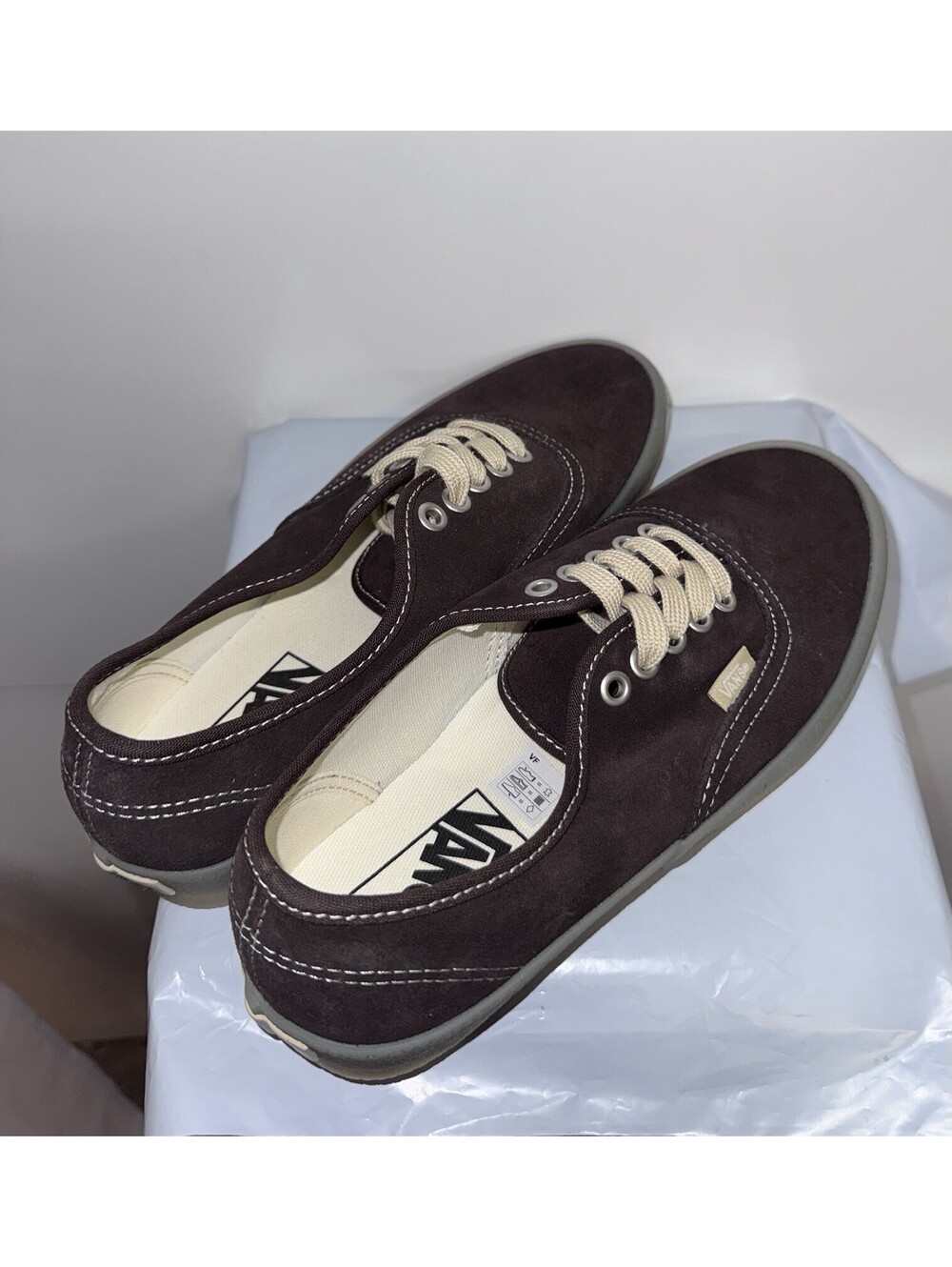 6.5 Men’s 8 Women’s  VANS off the wall Crepe Demitasse Brown Suede Gum Sole NEW